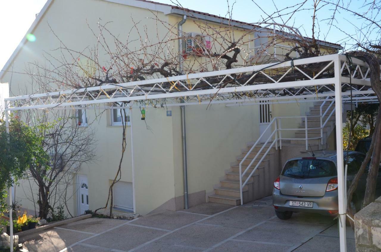 Apartment Jure Trogir Exterior photo